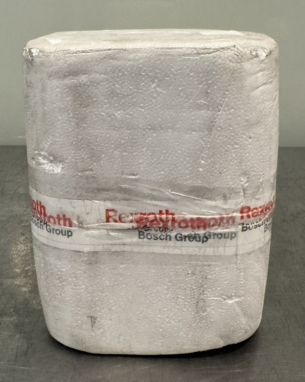 Rexroth R060208010 Standard Linear Bushing NEW IN BOX! FREE SHIPPING!