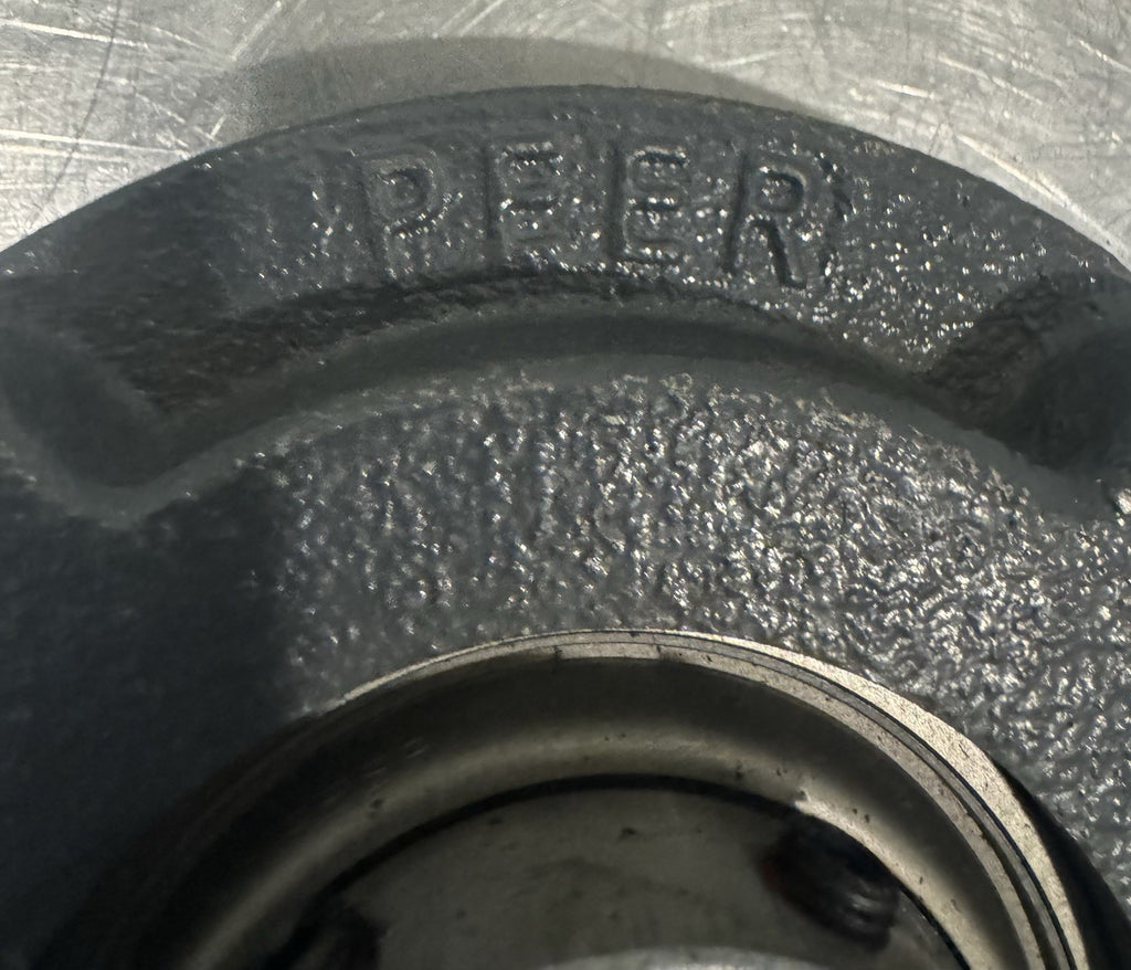 Peer FC209S Flanged Roller Bearing NEW! FREE SHIPPING!