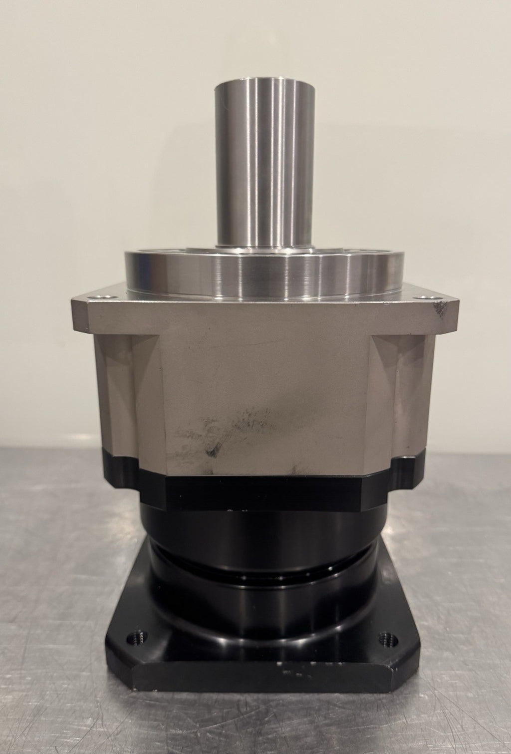 Apex Dynamics AB180-S2-P2 Planetary Gearhead 004:1 Ratio NEW! FREE SHIPPING!