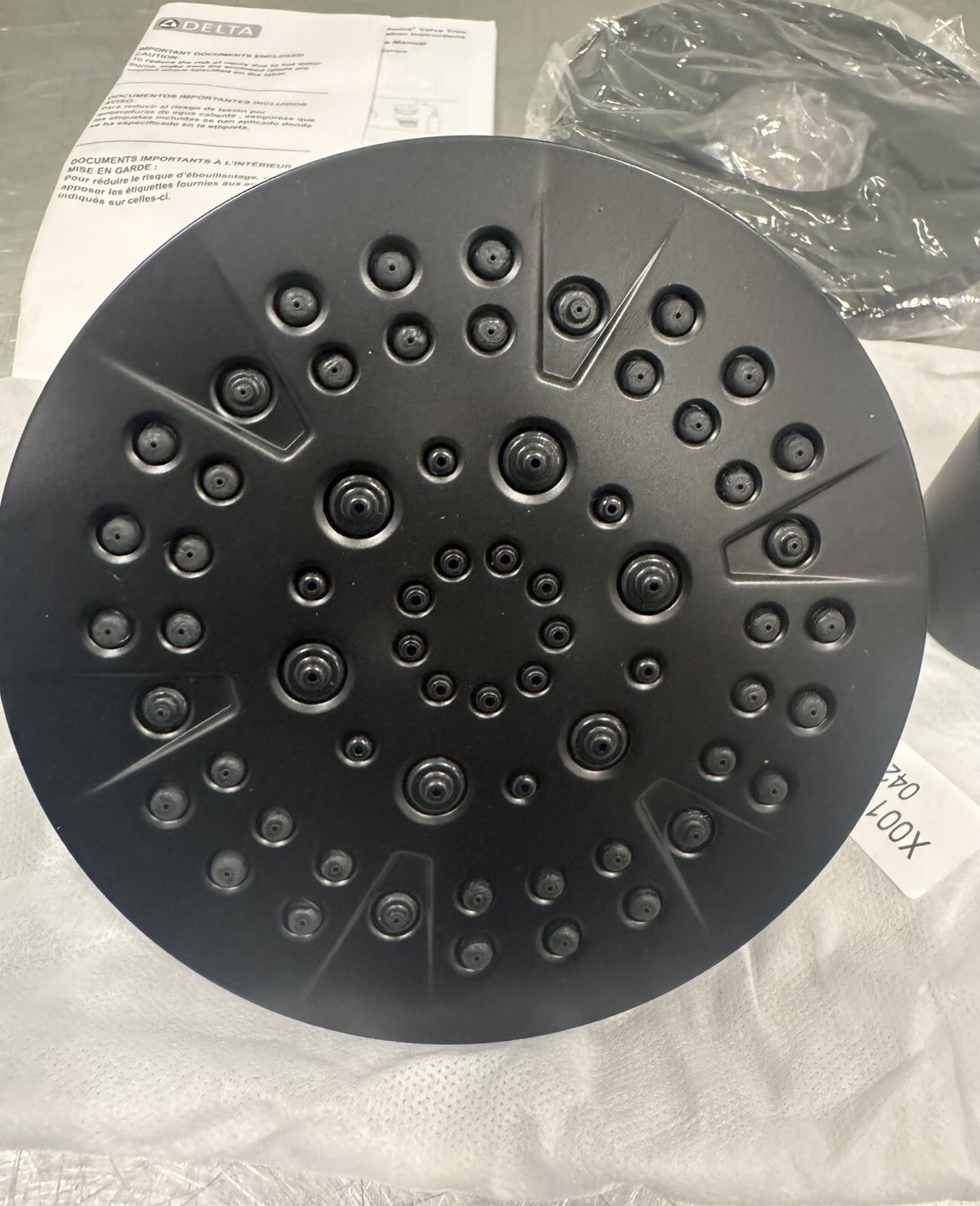 Delta T14235-BL Shower Trim Saylor 14 Series Black NEW IN BOX! SHIPS FREE!