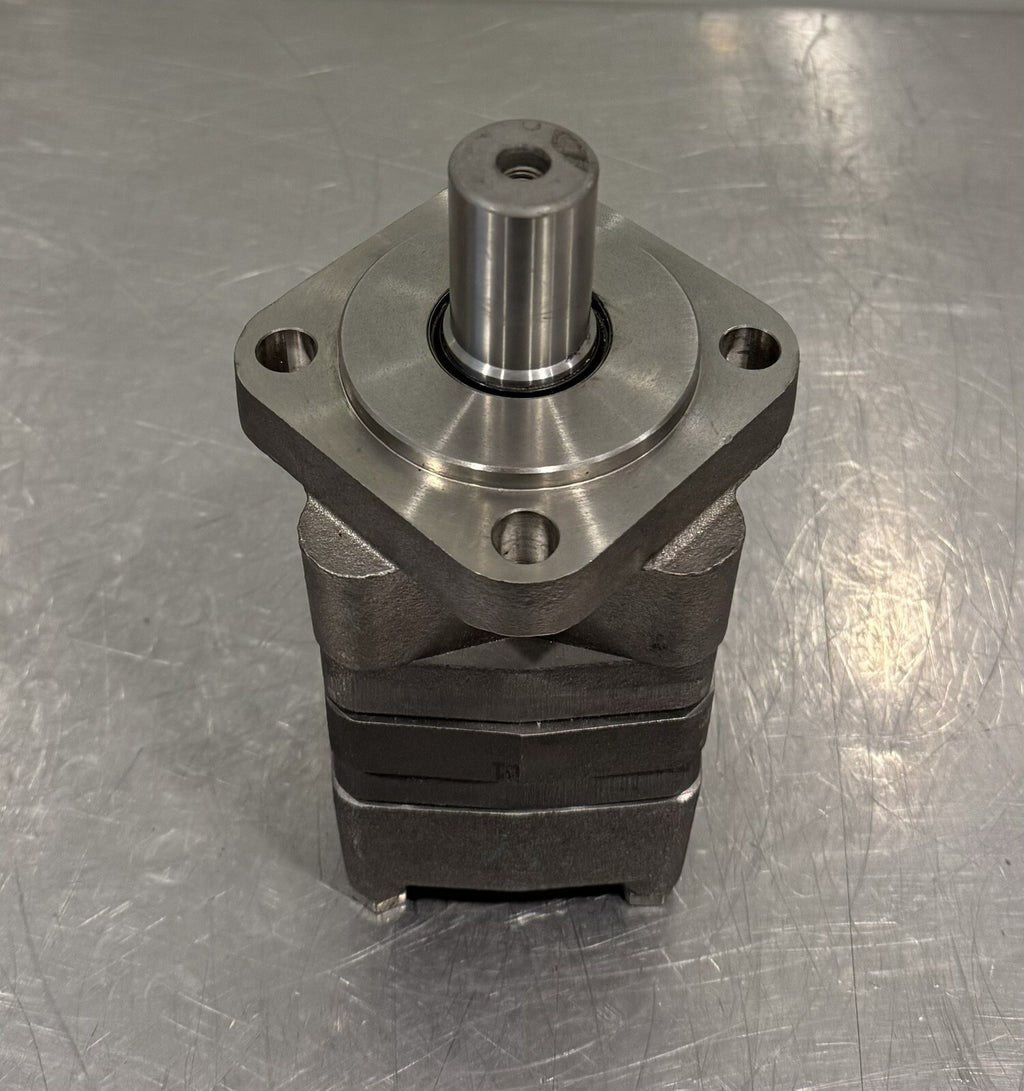 Danfoss 151F2202 Orbital Motor Hydraulic OMS 125 NEW! FREE SHIPPING!