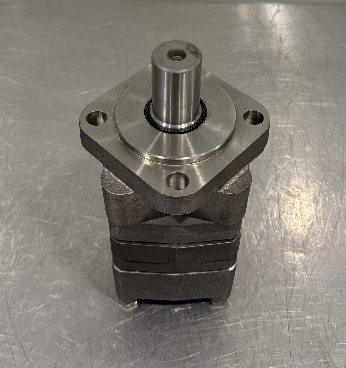 Danfoss 151F2202 Orbital Motor Hydraulic OMS 125 NEW! FREE SHIPPING!