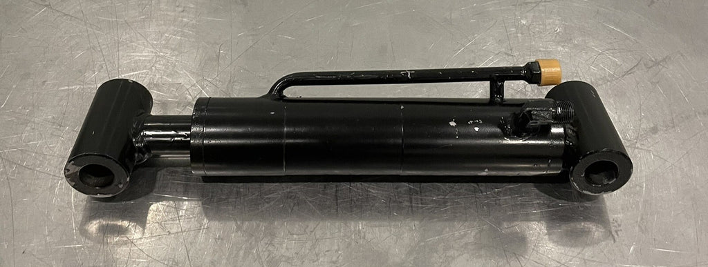 Hydraulic Cylinder 2.5” Bore 1.375” Rod 18” Long Black NEW! FREE SHIPPING!