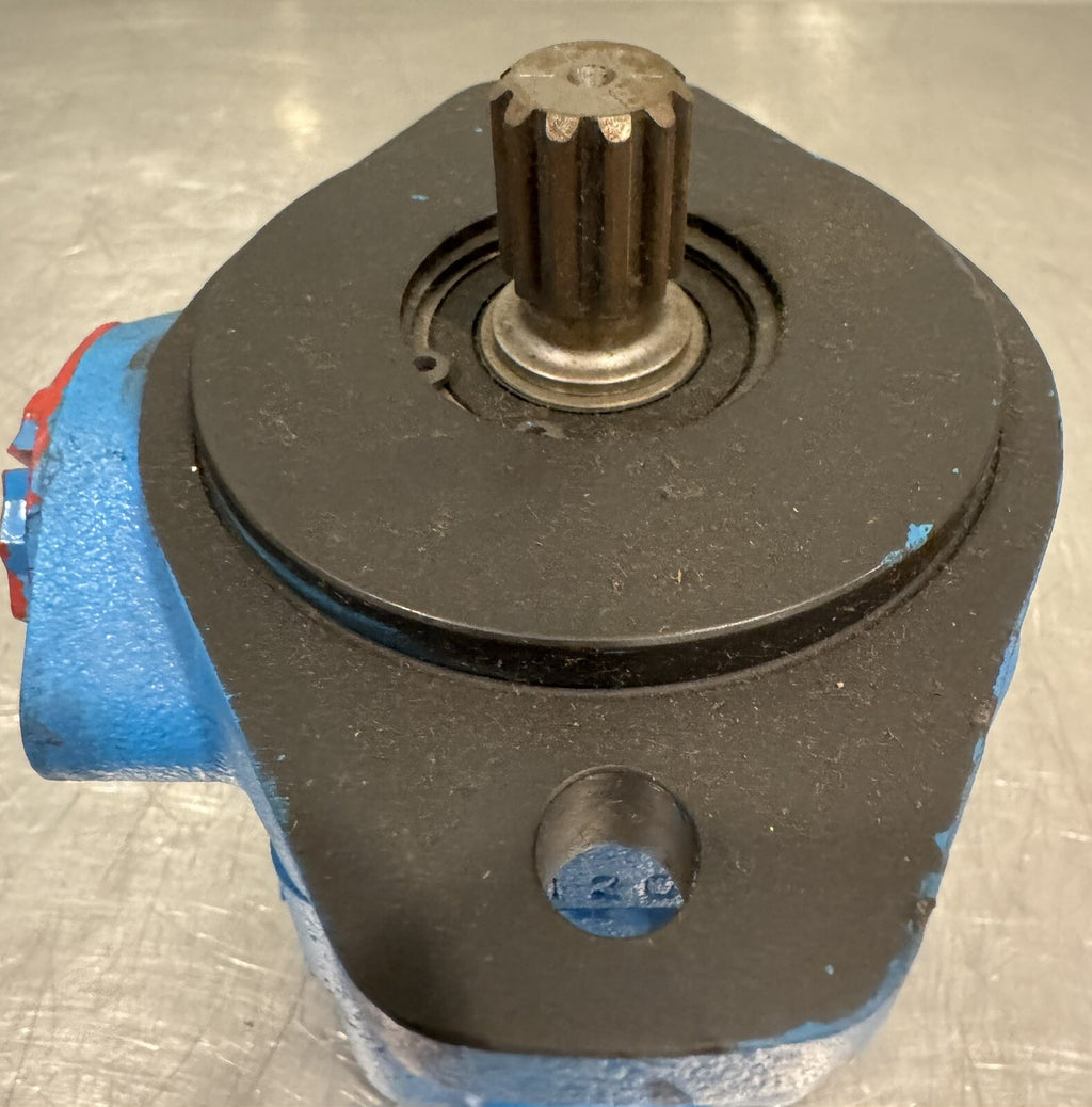 Eaton 719AR00055A Hydraulic Vane Pump V10F1S7T38C8J20L NEW! FREE SHIPPING!