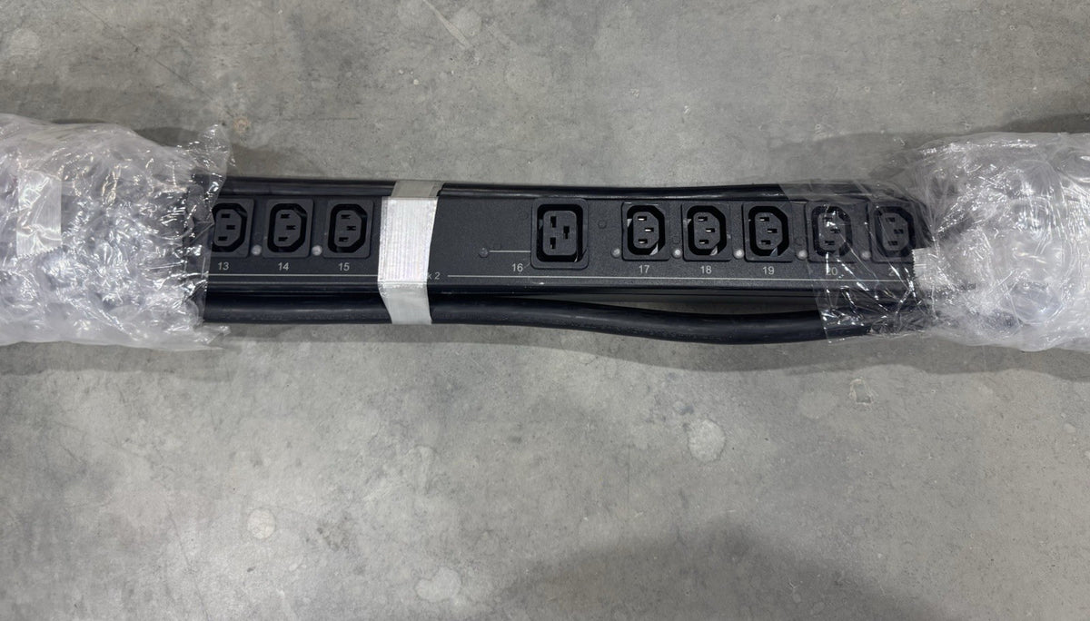 APC AP8641 Rack PDU Metered By Outlet W/ Switching Power Strip NEW! SHIPS FREE!