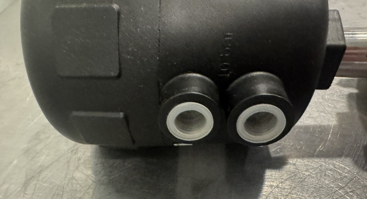 Burkert Type 2000 Pneumatic 2/2-Way Piston Angle Seat Valve 454791 NEW IN BOX!