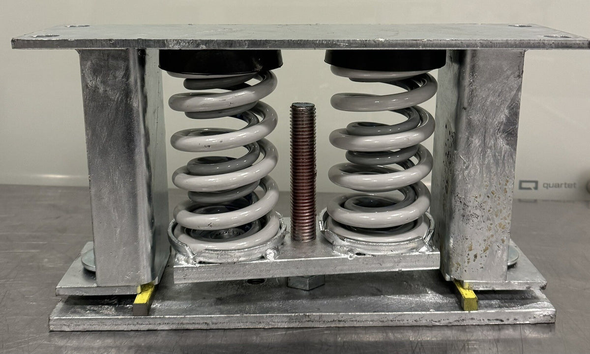 RSMG-D2-3600 Restrained Spring Mount 30XV160S NEW! FREE SHIPPING!