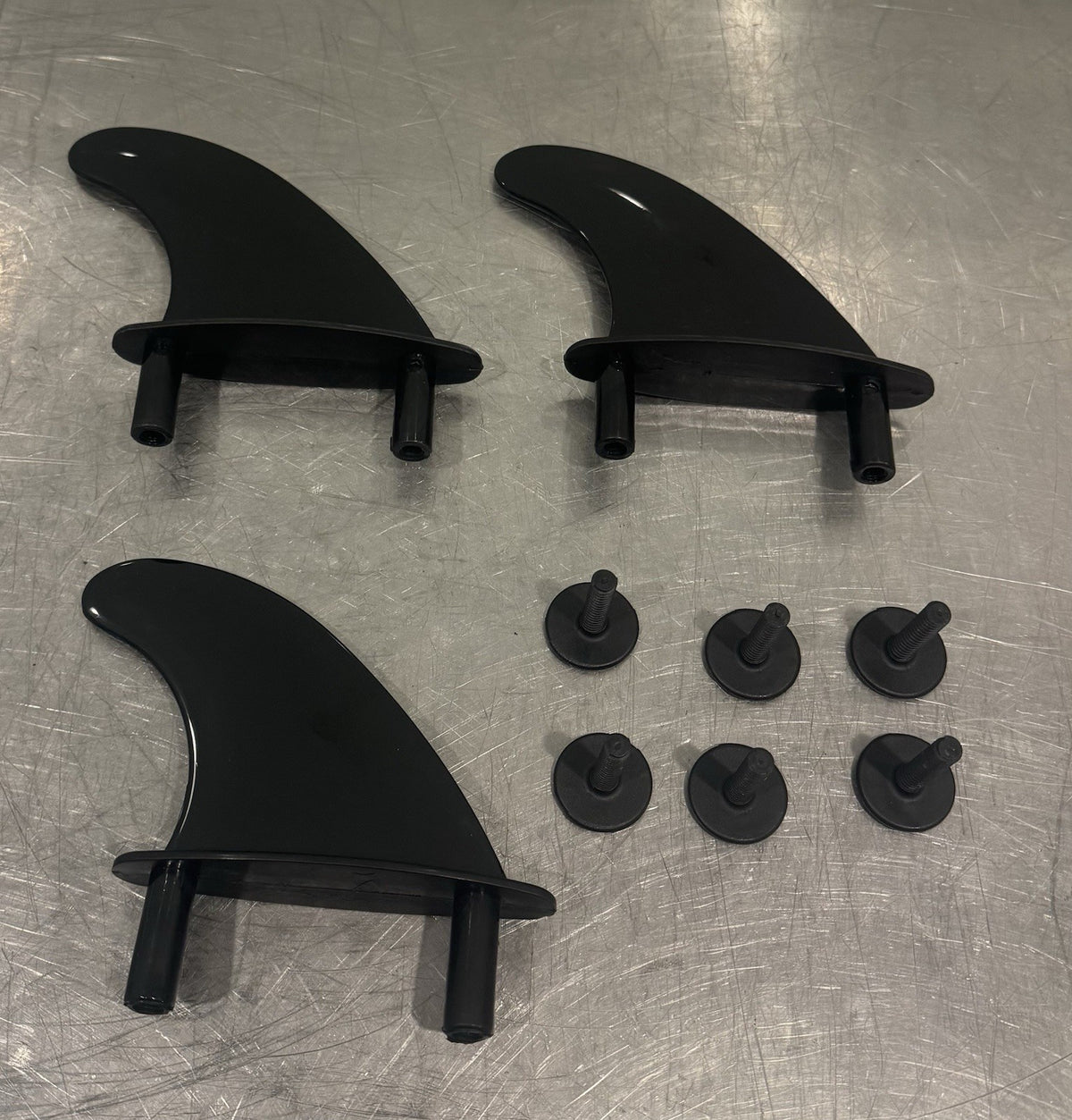 Santa Barbara Surfin SBS Fin Set Of 3 Black NEW! FREE SHIPPING!