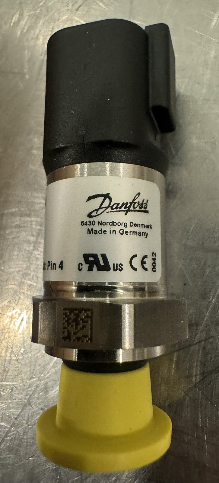 John Deere CXT35718 Pressure Sensor Danfoss 090G7017 NEW! FREE SHIPPING!