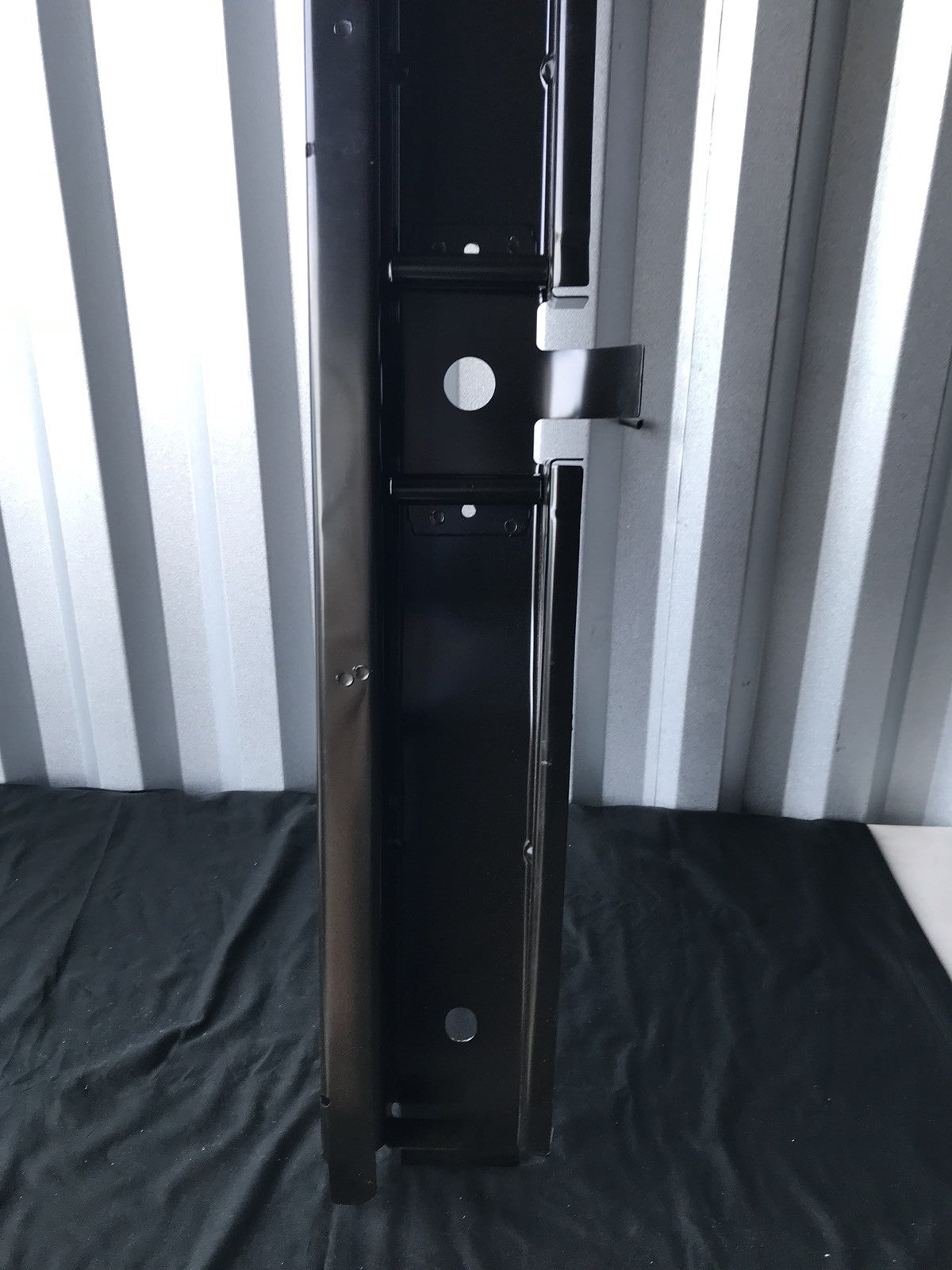 Navistar international 3595088C3 Sill Assembly No Hardware NEW IN BOX
