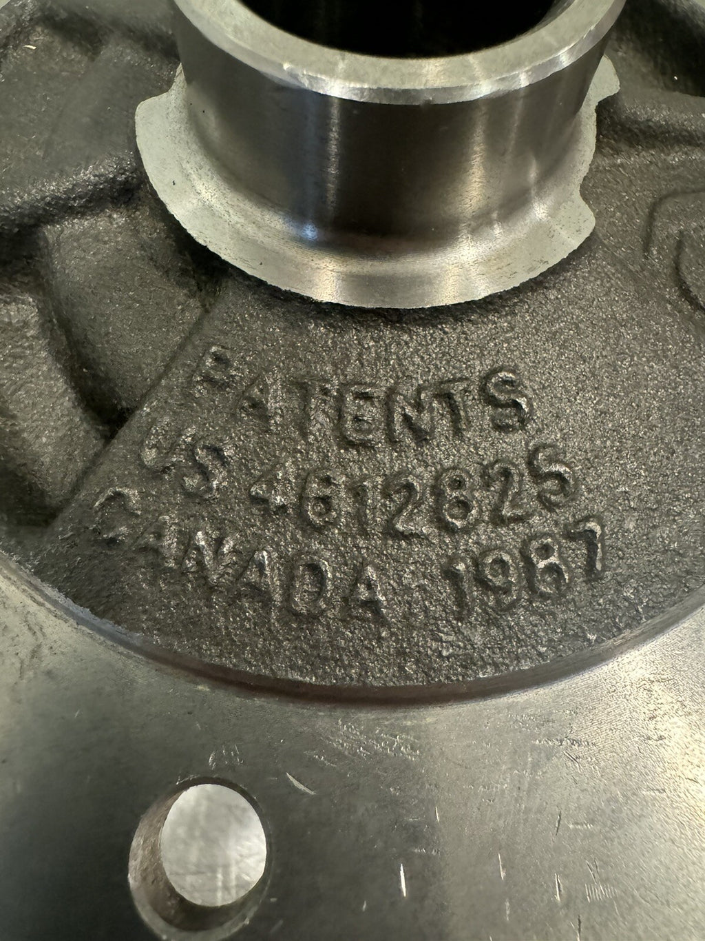 K2121777 Differential 8 Hole 4612825 NEW! FREE SHIPPING!