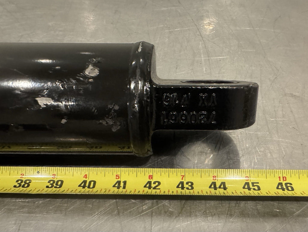 1128101 Hydraulic Cylinder 3.5” Bore M4724-3 720661 NEW! FREE SHIPPING!