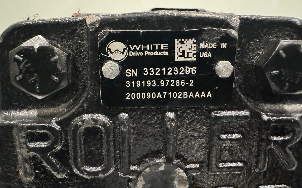 White Drive 200090A7102BAAAA Orbital Hydraulic Motor NEW! FREE SHIPPING!