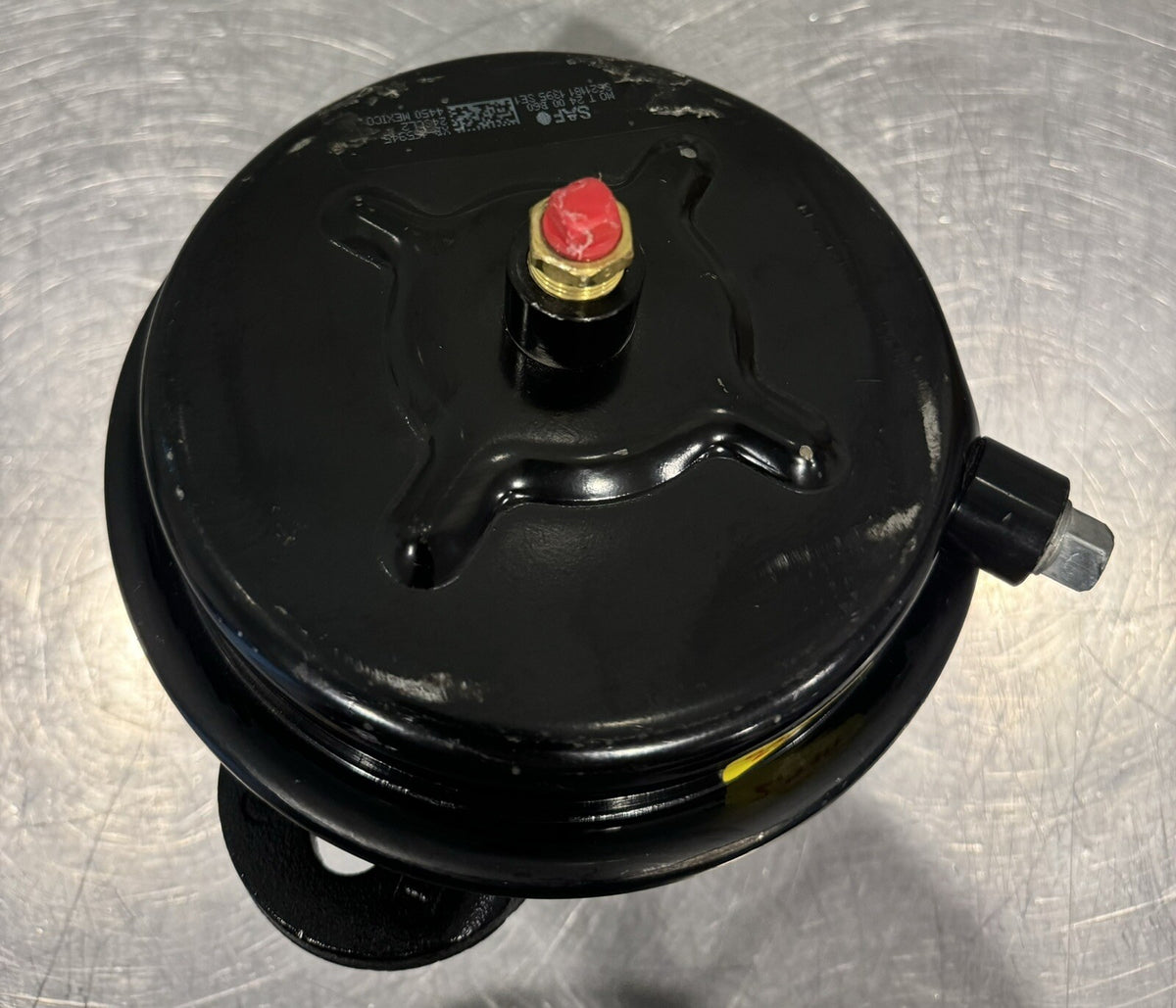 SAF-Holland XA-09862 Air Cylinder & Bracket ASSY NEW W/ TAGS! SHIPS FREE