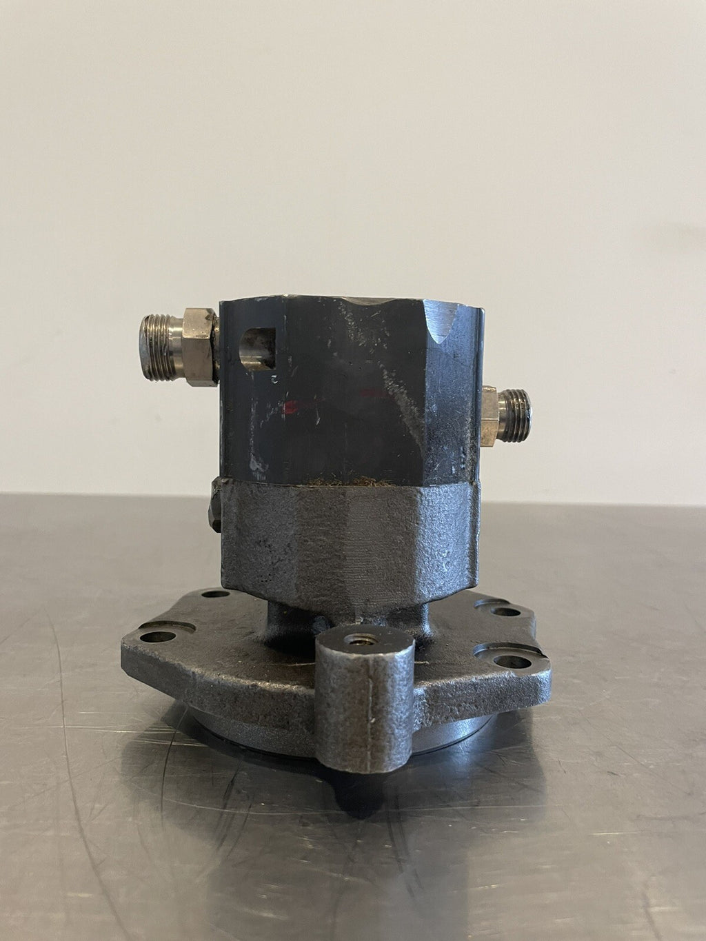 Concentric DZ107852 John Deere Fuel Pump USED! FREE SHIPPING!!