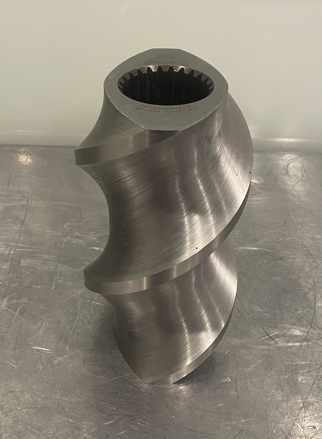 CPM 24 Spline Spiral Bit 1050020554-01 CXE133-2 pH5-98 S-240R240-24 NEW!