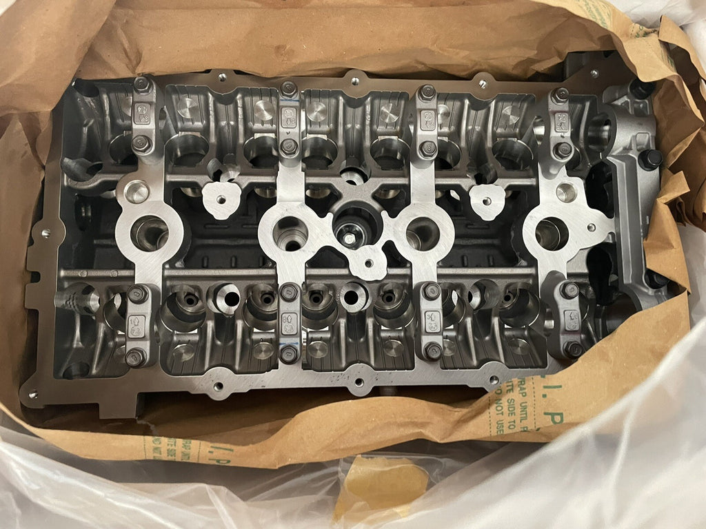 Hyundai 71RU52GF00 Cylinder Head Assy 71RU5-2GF00 NEW IN BOX! FREE SHIPPING!