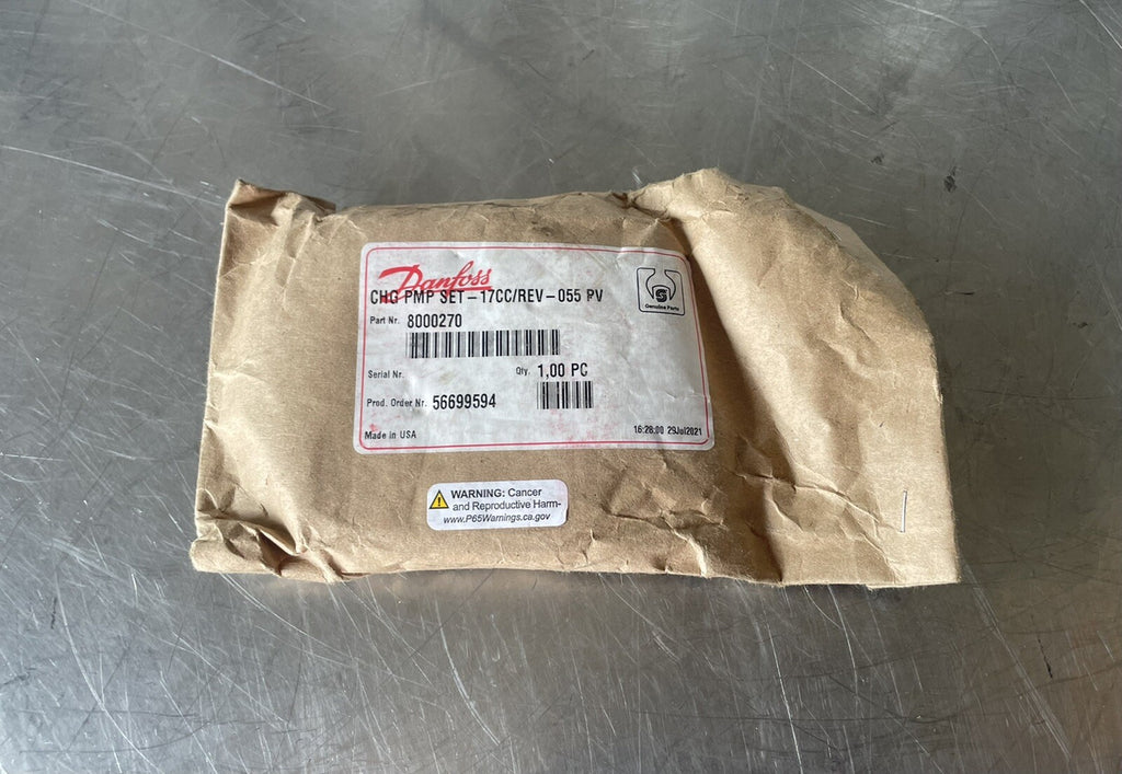 Danfoss 8000270 CHG PMP SET-17CC/REV-055 PV NEW! FREE SHIPPING!!