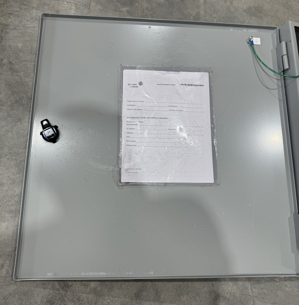 Johnson Controls PA0000002EH0 Power Supply Panel Enclosure NEW IN BOX! DAMAGED!