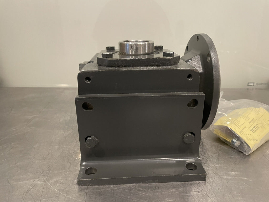Hub City 0271-00103 Gear Reducer GR-VLHMQ-821-5-R-140-23 NEW IN BOX! SHIPS FREE!