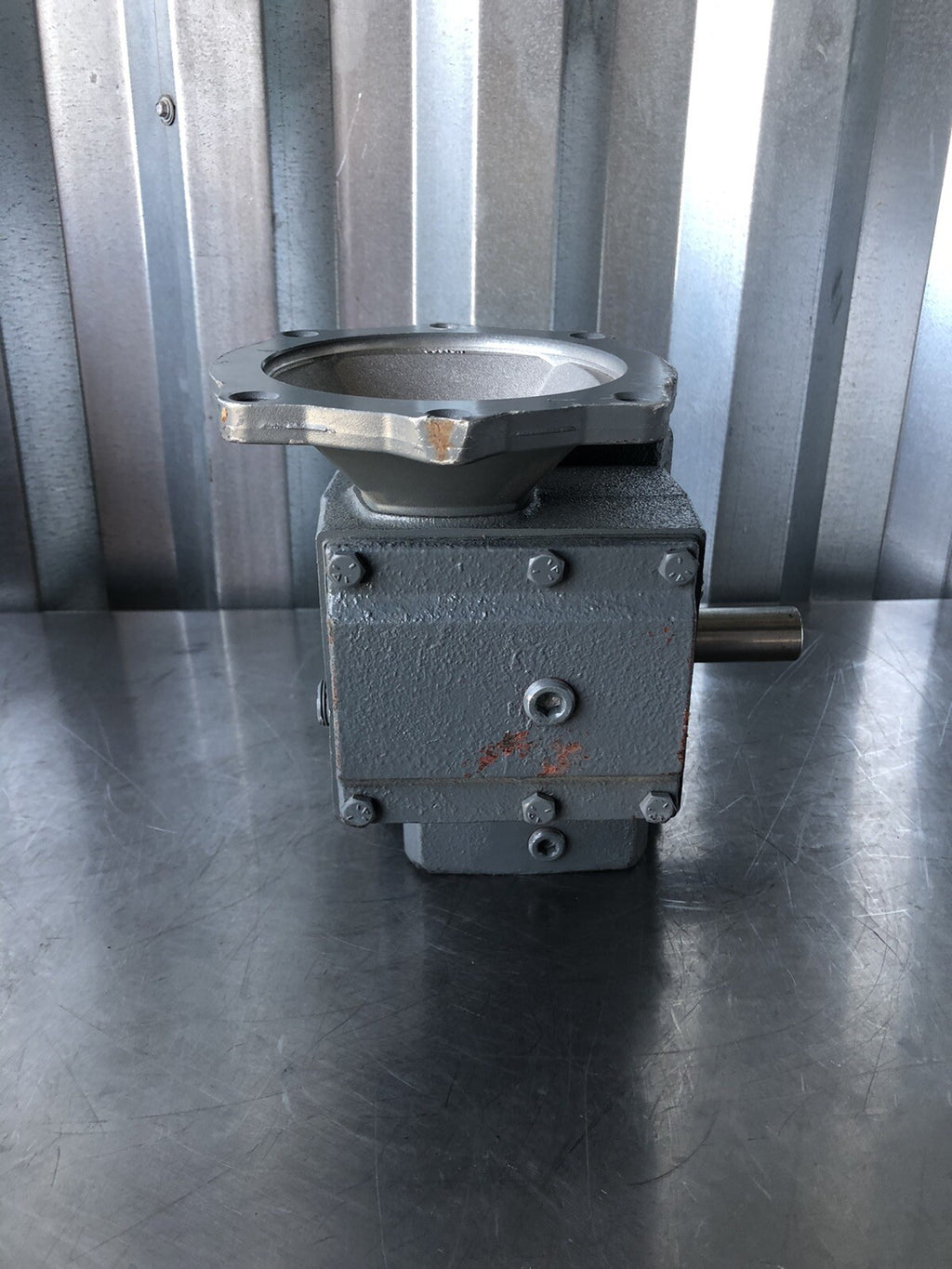 Boston Gear FWC726-200-B5-G Worm Gear Speed Reducer 200:1 Ration C-Faced NEW!!!