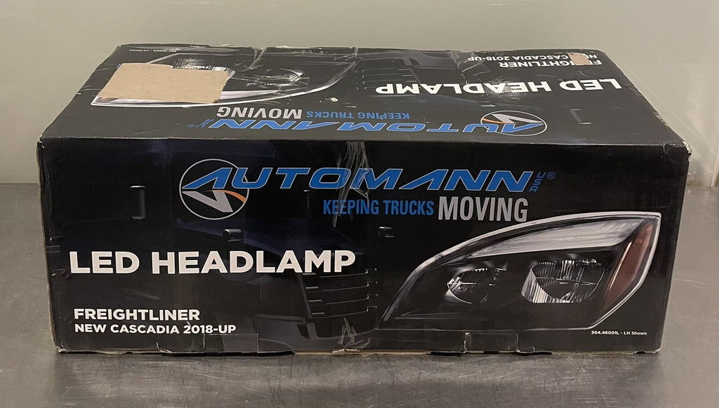 Automann 564.46002R-RH Headlamp Assembly Freightliner Peterbilt NEW IN BOX!