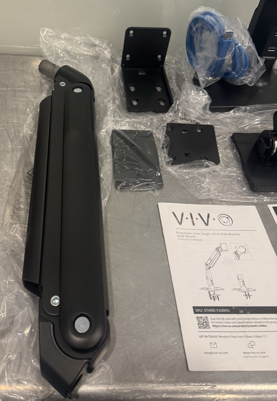 Vivo STAND-V100HU Ultra Wide Monitor Desk Mount W/ USB NEW IN BOX! FREE SHIPPING