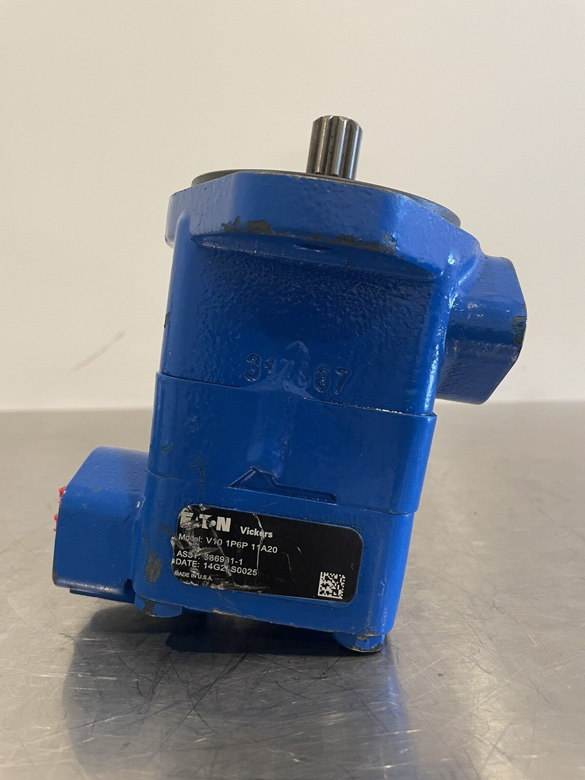 Eaton V101P6P11A20 Vickers 386931-1 Hydraulic Motor Single Vane Fixed NEW!