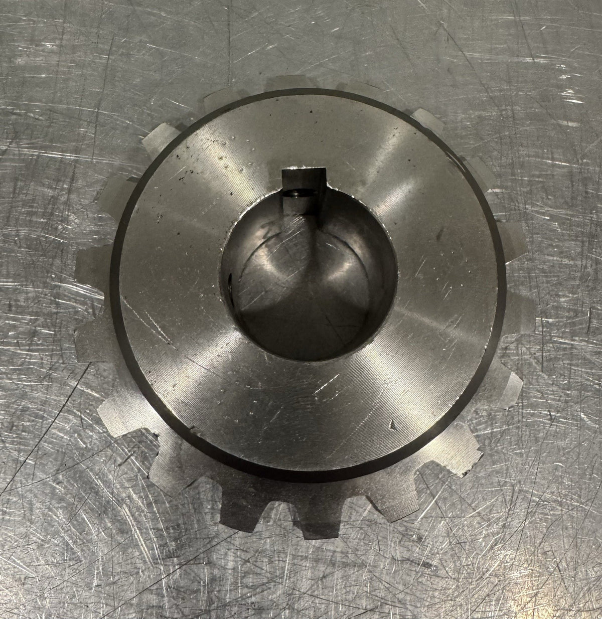 Rexnord Cambridge SKFW-T304-Y4V Sprocket Gear Single Row 18 Teeth 31651306 NEW!