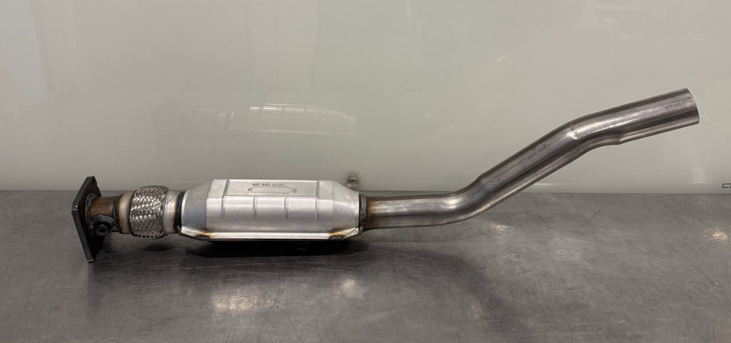 Eastern 20411 Catalytic Converter Direct Fit NEW IN BOX! FREE SHIPPING!