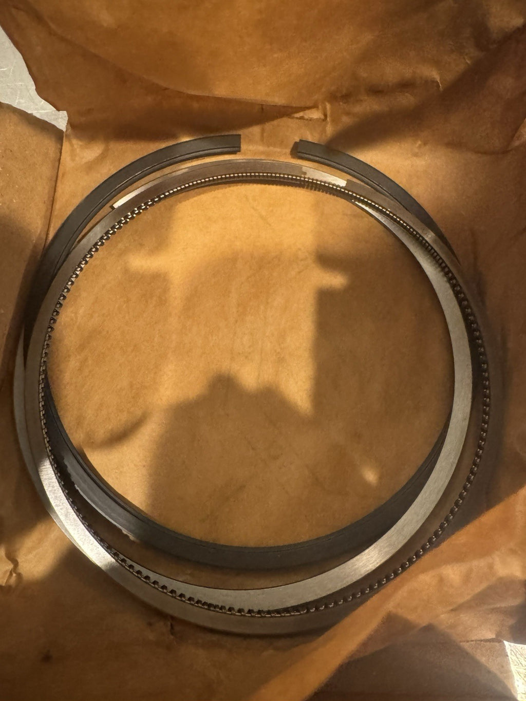 Cummins 4089646 Genuine Piston Kit ASSY NEW IN BOX! FREE SHIPPING!
