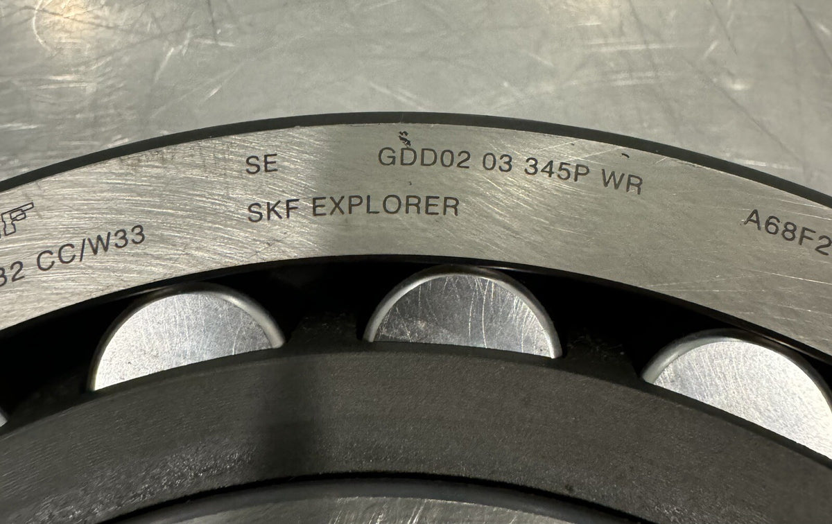 SKF 24132 CC/W3 Spherical Roller Bearing NEW! FREE SHIPPING!