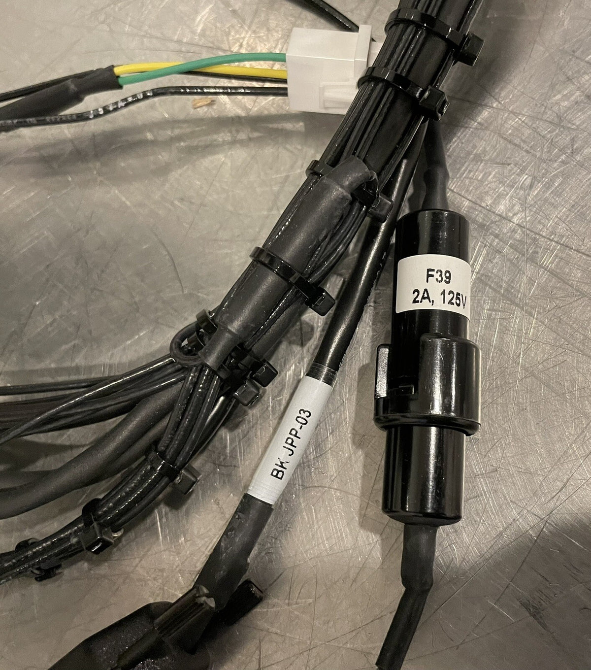 Amphenol CTI 1390884-001 Wire Harness NEW! FREE SHIPPING!