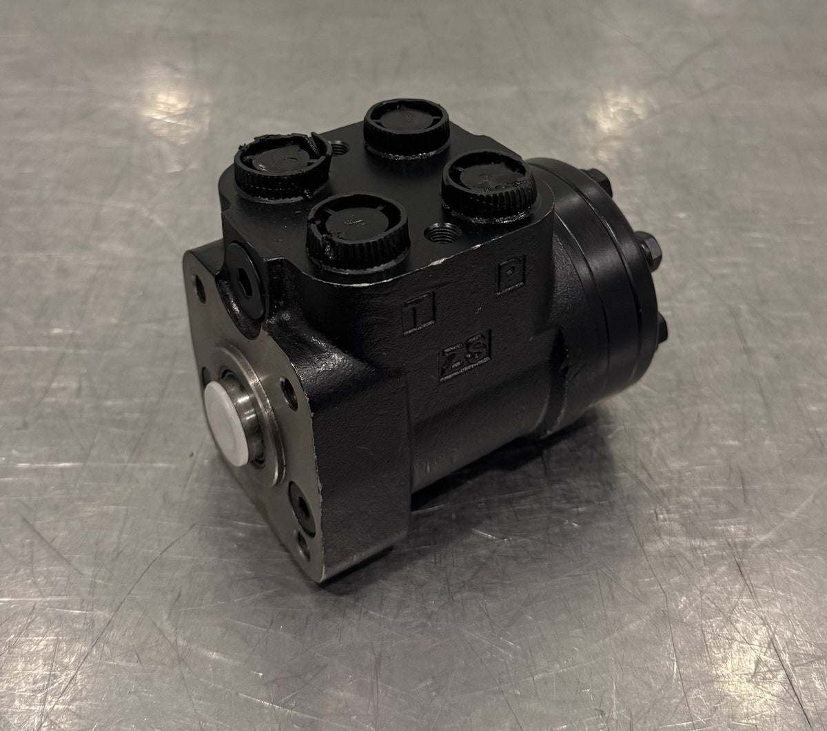 101S-1-100-15-F Hydraulic Steering Control Pump 12 Spline W/ Relief Port NEW!