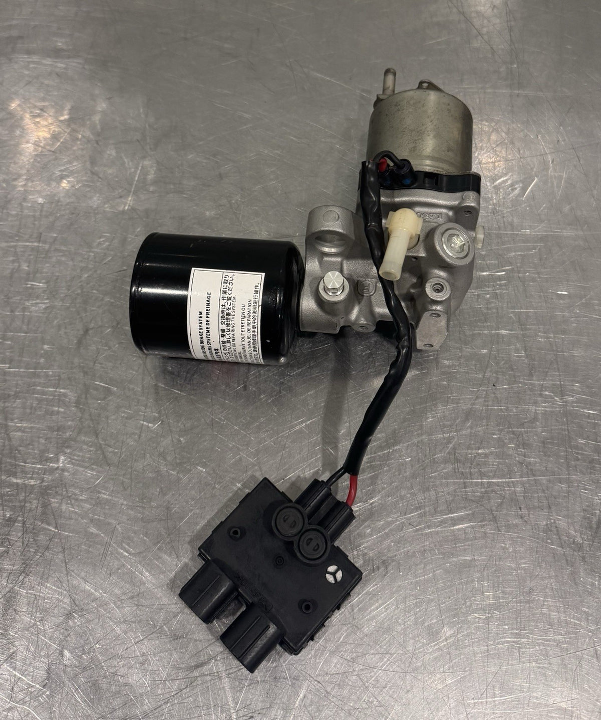 Brake Booster Pump 9042823168 9M091078 NEW! FREE SHIPPING 