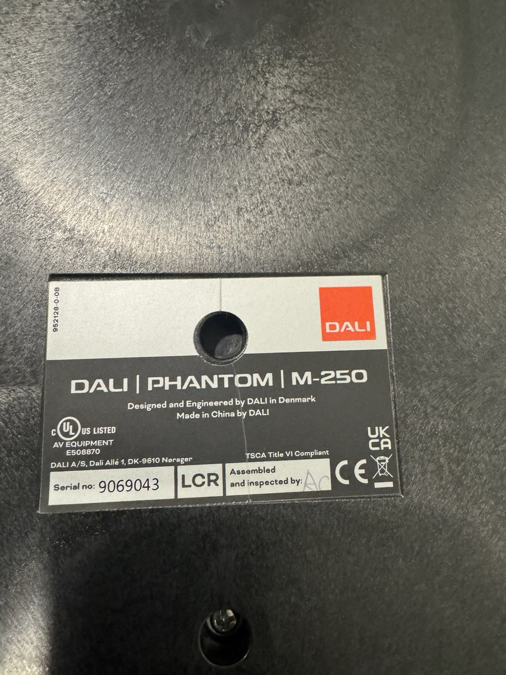 Dali Phantom IW M-250 In-Wall Speaker White Cover 262032 NEW! SHIPS FREE!