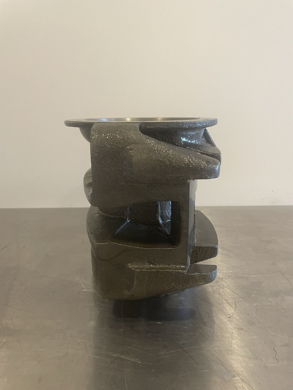 M1116 Trunnion For Mack NEW! FREE SHIPPING!