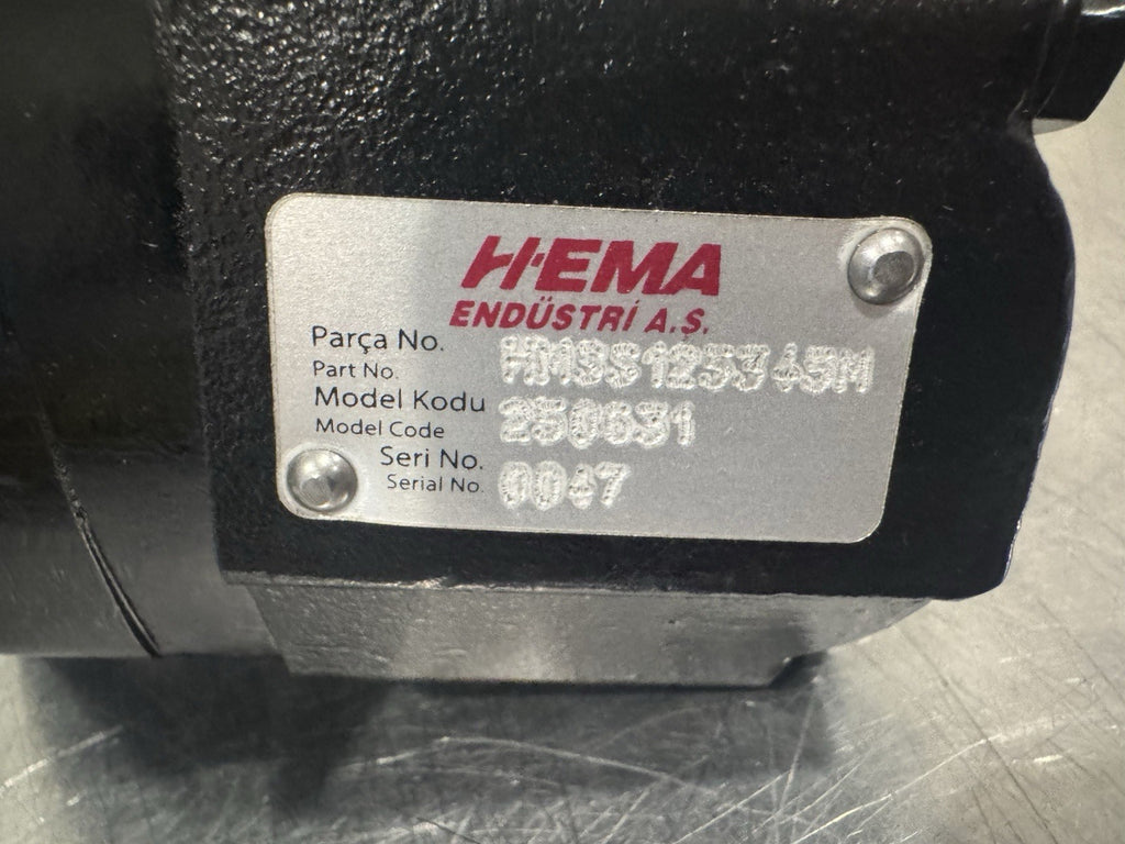 Hema JLG 1001313981 Drive Kit 1001300343 Hydraulic Motors NEW! FREE SHIPPING!