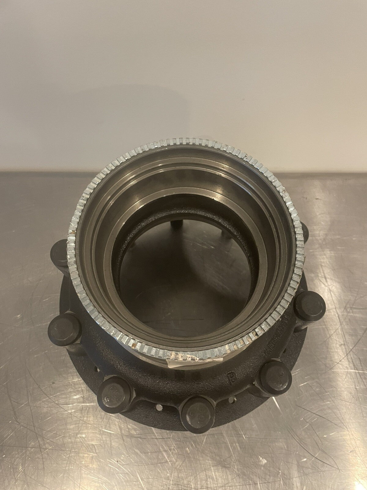 MT17H Hub Assembly NEW WITH TAGS!! FREE SHIPPING!