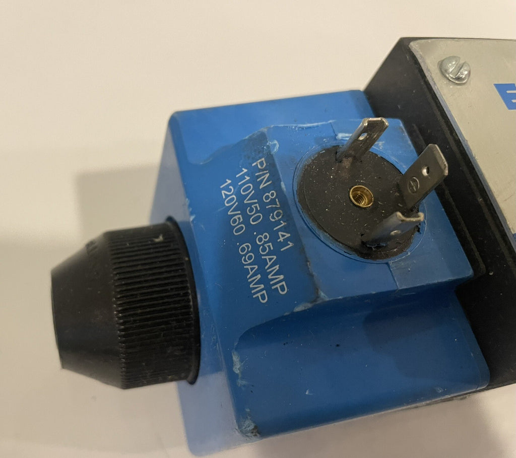 Eaton DG4S4-016C-U-B-60 Directional Solenoid Valve NEW! FREE SHIPPING!