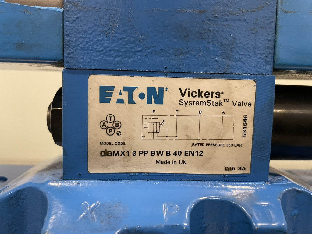 Eaton Vickers DGMX1-3-PP-BW-B-40-EN12 System Stak Valve 315Bar UNTESTED MAY WORK
