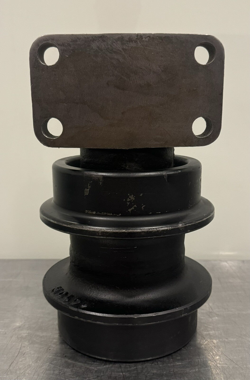 John Deere 9099140 Top Carrier Roller Genuine NEW! FREE SHIPPING!