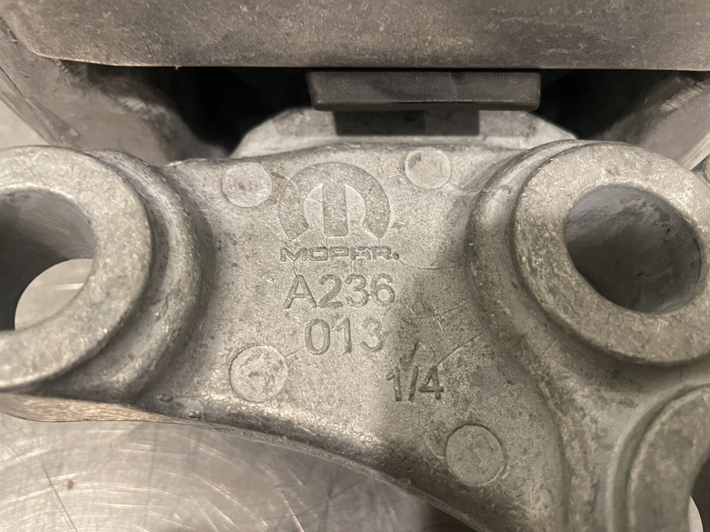 Mopar 520685540 Engine Mount Genuine A236013 NEW! FREE SHIPPING!