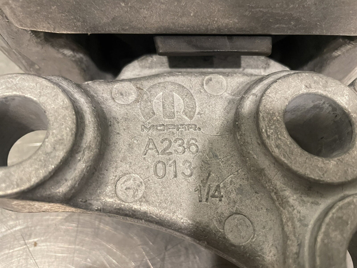 Mopar 520685540 Engine Mount Genuine A236013 NEW! FREE SHIPPING!