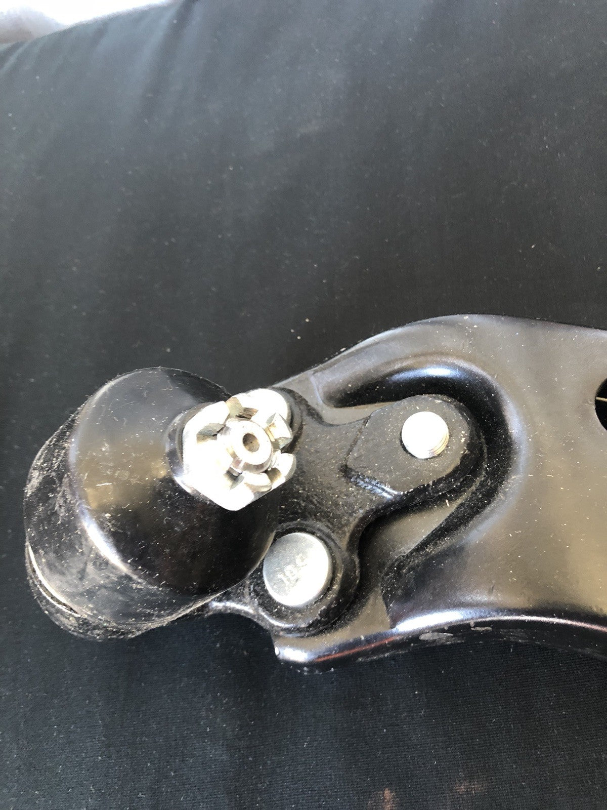 original packagSKP SK521729 Front Lower Left Control Arm Toyota Sienna 98-03 NEW