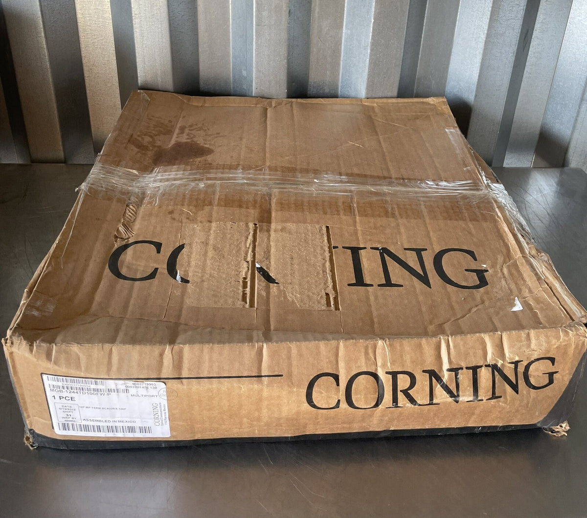 Corning MOB-1244TD100FW-P Optisheath Multiport Terminal 12 Port NEW IN BOX!