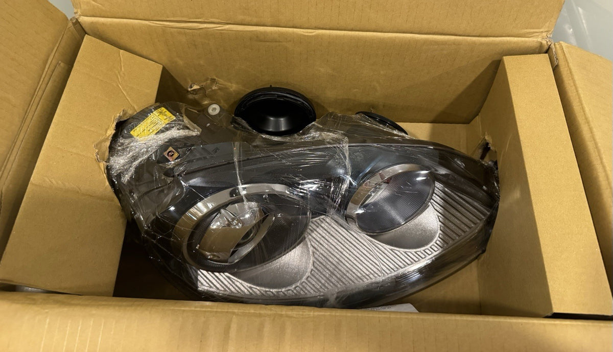 Depo 341-1124R-USH3 Headlight Passenger Volkswagen NEW IN BOX! FREE SHIPPING!