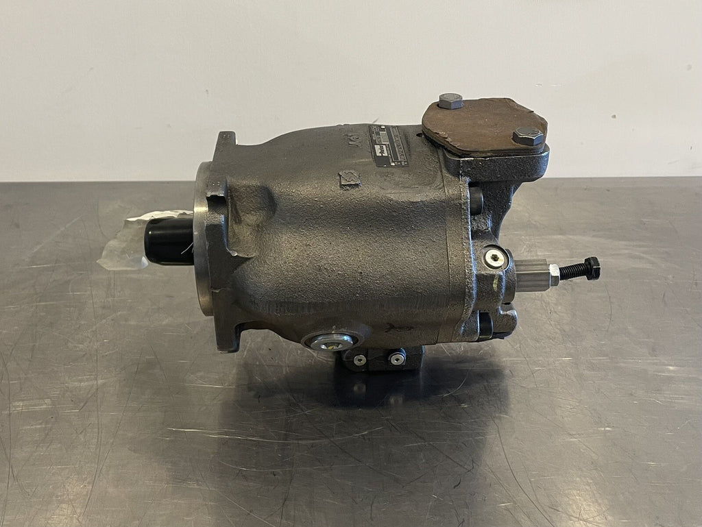 Parker PD075PS02SLU5BC00S1000000 Axial Piston Pump PD 75 NEW! FREE SHIPPING!