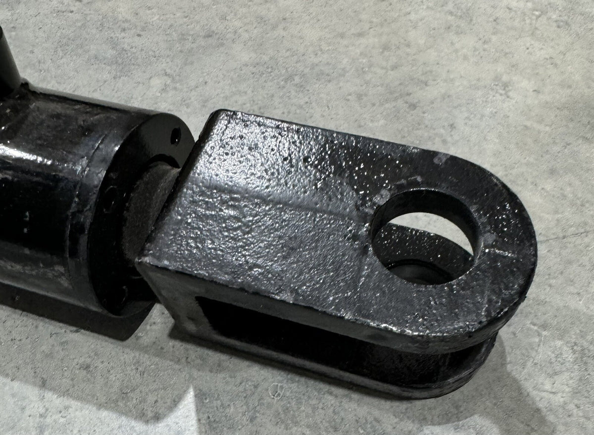 Dalton DBH-2032-WC Welded Clevis Cylinder Hydraulic 2” Bore 32” Stroke NEW! 