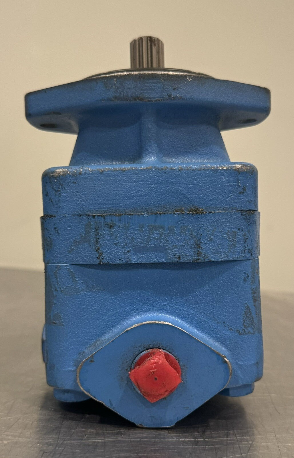 Eaton Vickers Hydraulic Pump 11 Spline NEW! FREE SHIPPING!